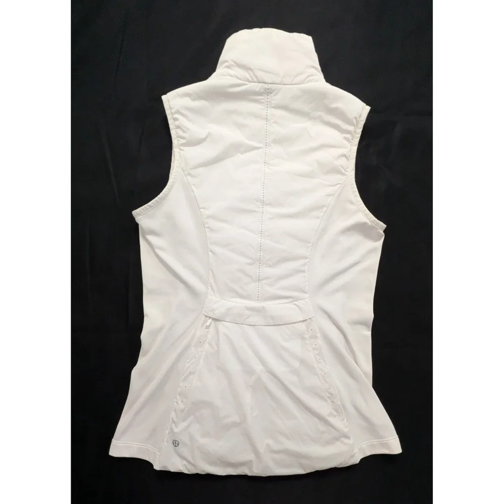 Lululemon Run For Cold Vest Women's 6 White Primaloft Insulated Puffer